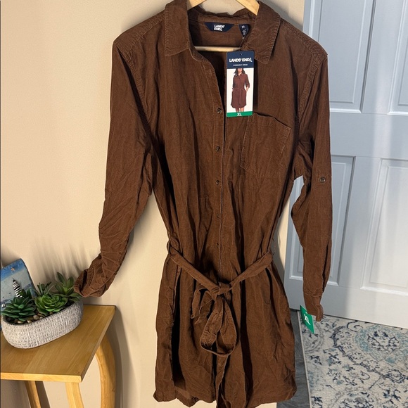 Lands’ End brown corduroy shirt dress with roll tab sleeves - Picture 2 of 12